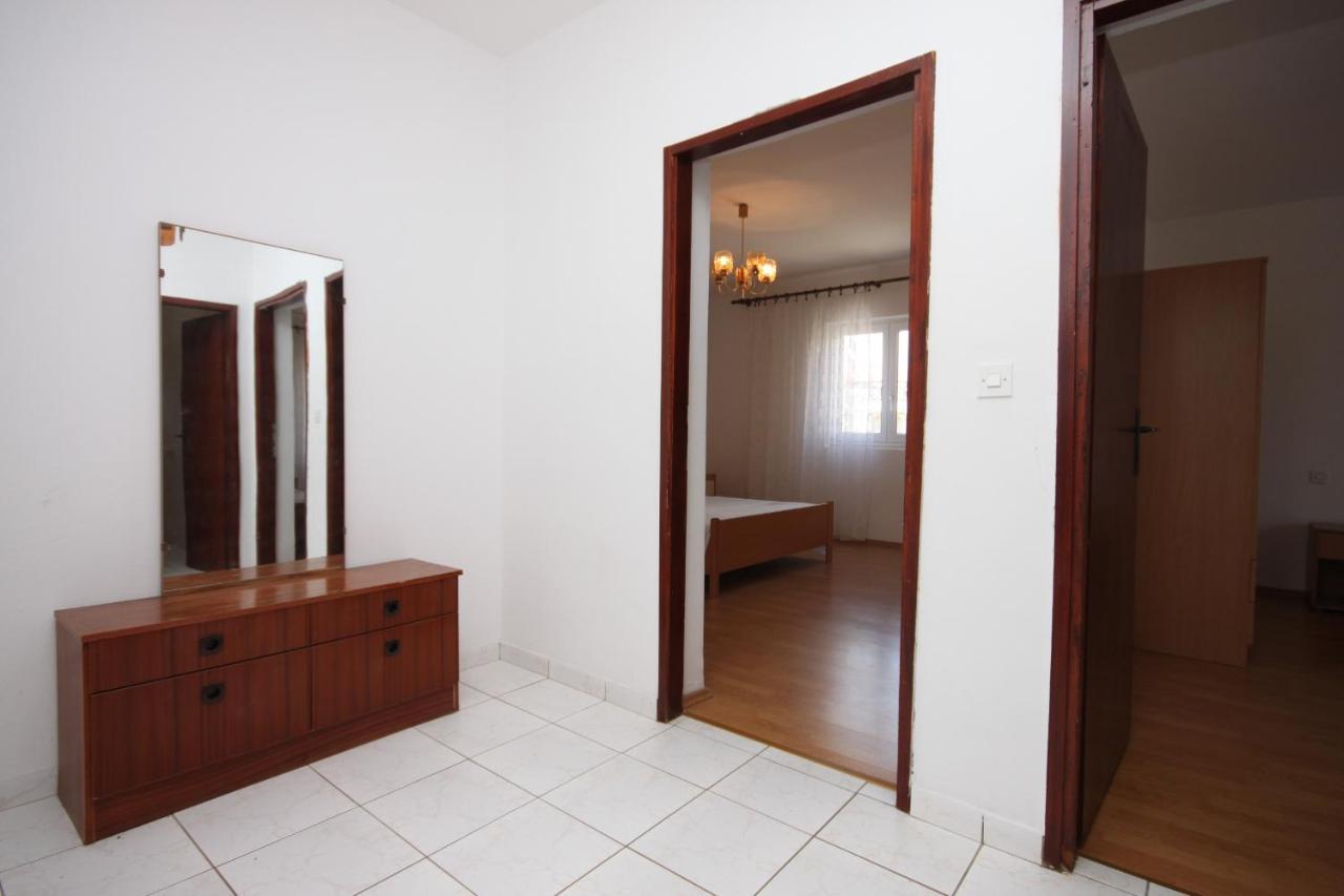 Apartments By The Sea Kustici, Pag - 6355 Exterior foto