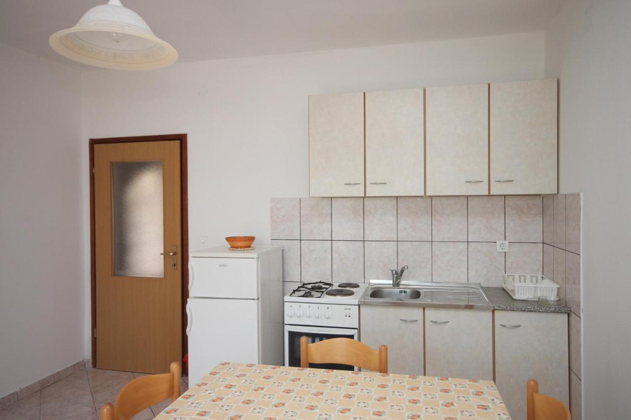 Apartments By The Sea Kustici, Pag - 6355 Exterior foto